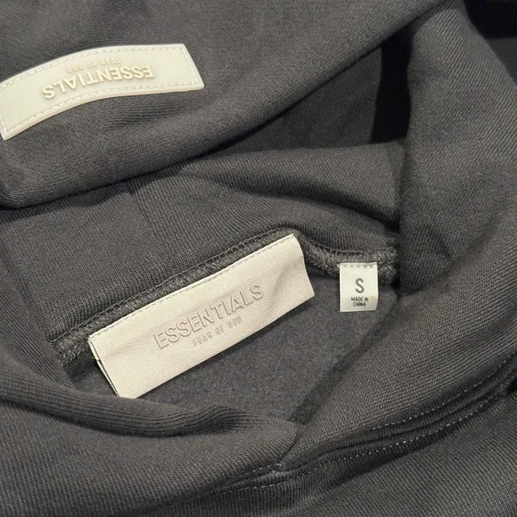 Essentials 1977 Hoodie – Iron - Picture 6 of 8